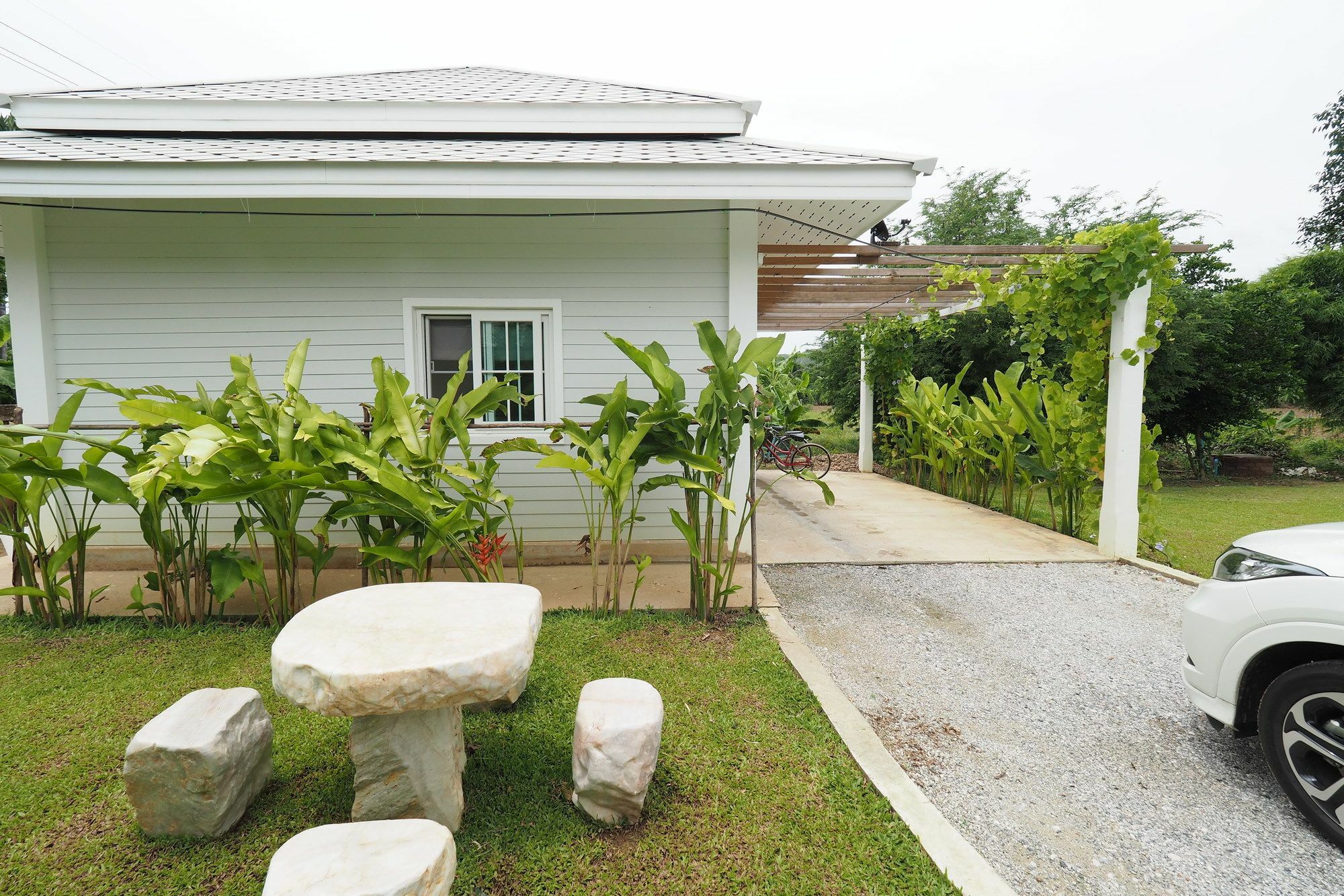 Hotel Baan2Rai Kanchanaburi Exterior foto